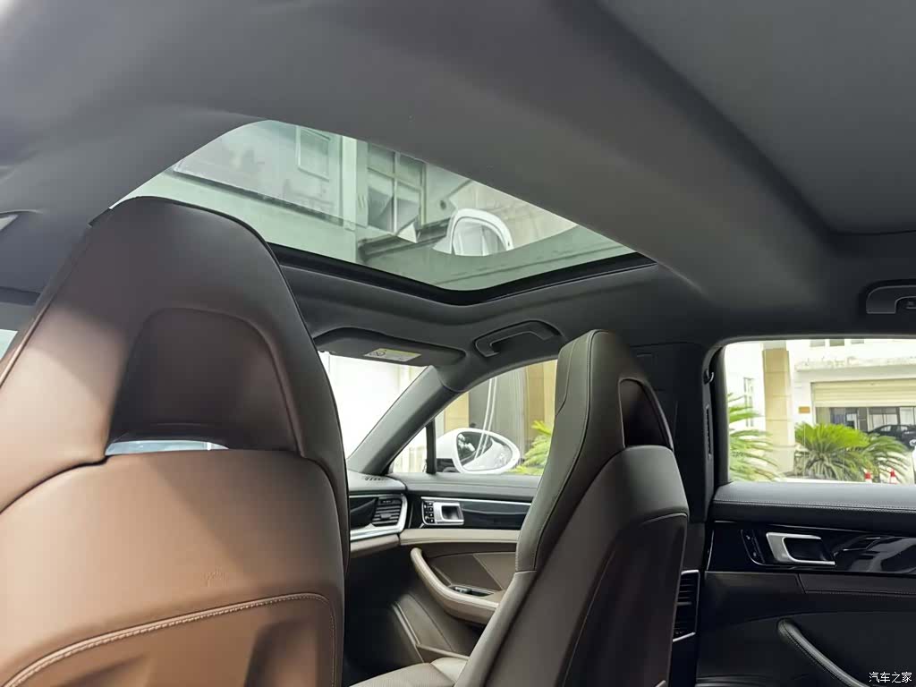 Porsche Panamera, 2018 7
