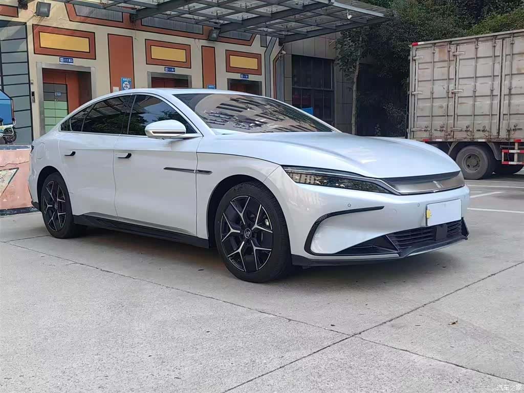 BYD Han, 2024 3