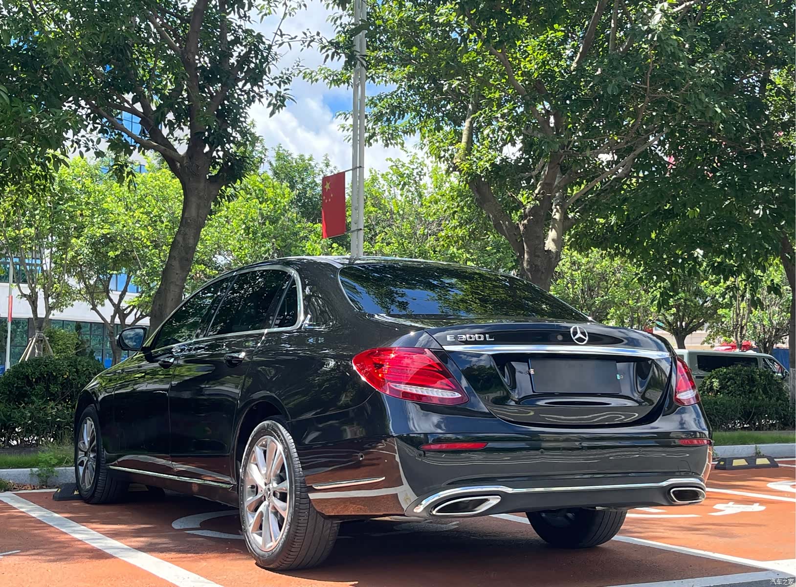 Mercedes-Benz E-Class, 2018 7