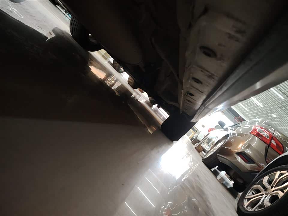 Changan CS75