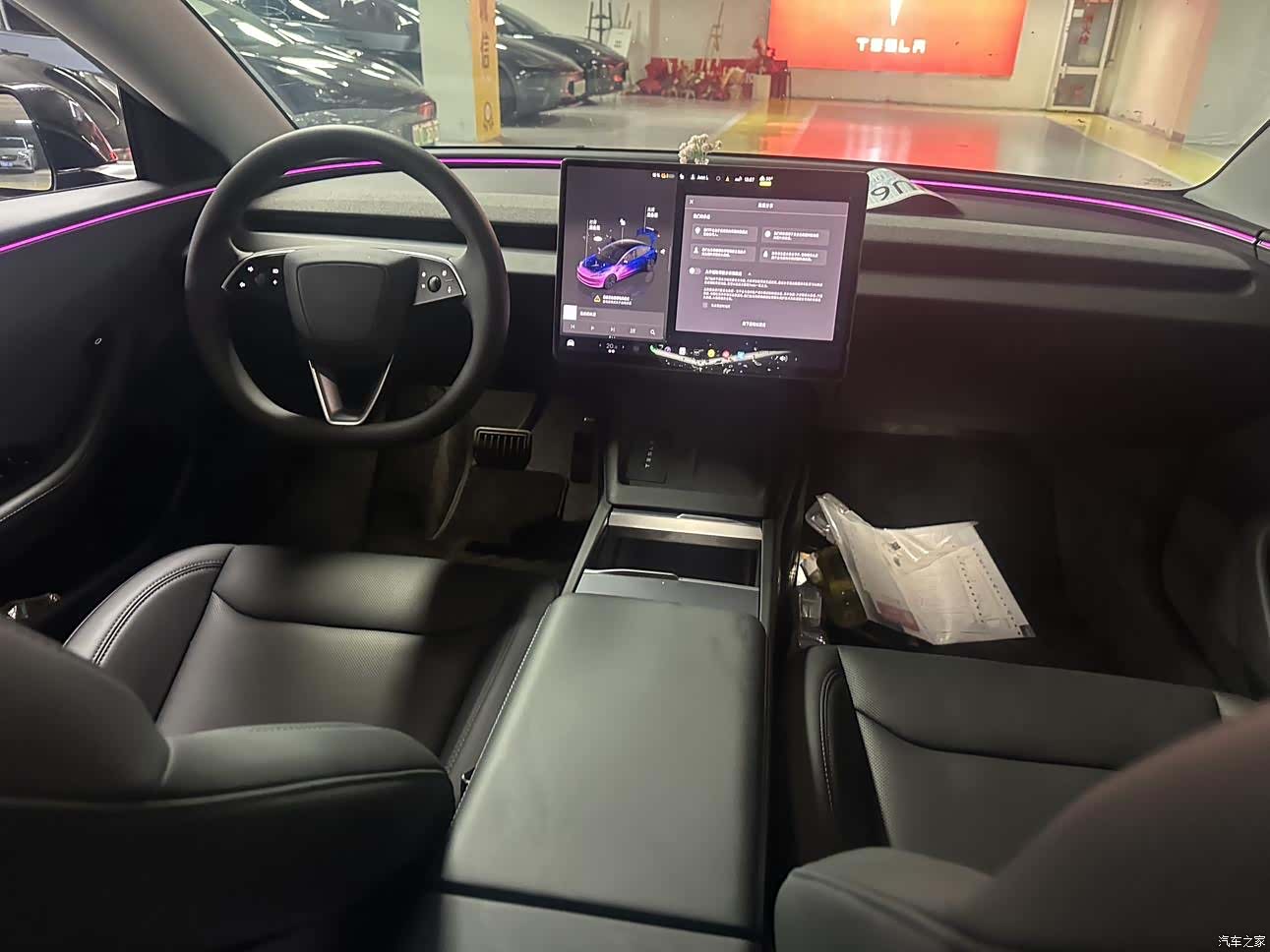 Tesla Model 3, 2025 11