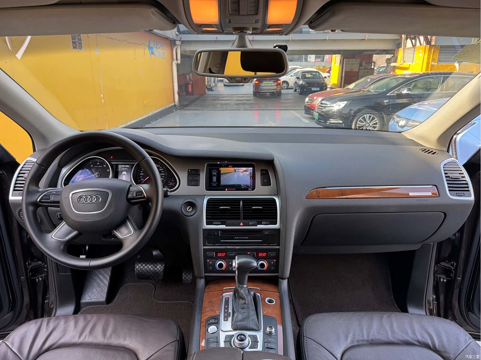 Audi Q7, 2015 все фото