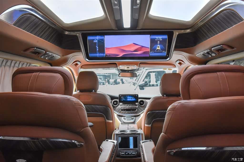 Carlsson V-Class, 2026 10