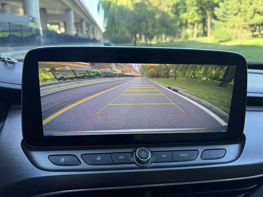 Buick GL8 2022, фото 13
