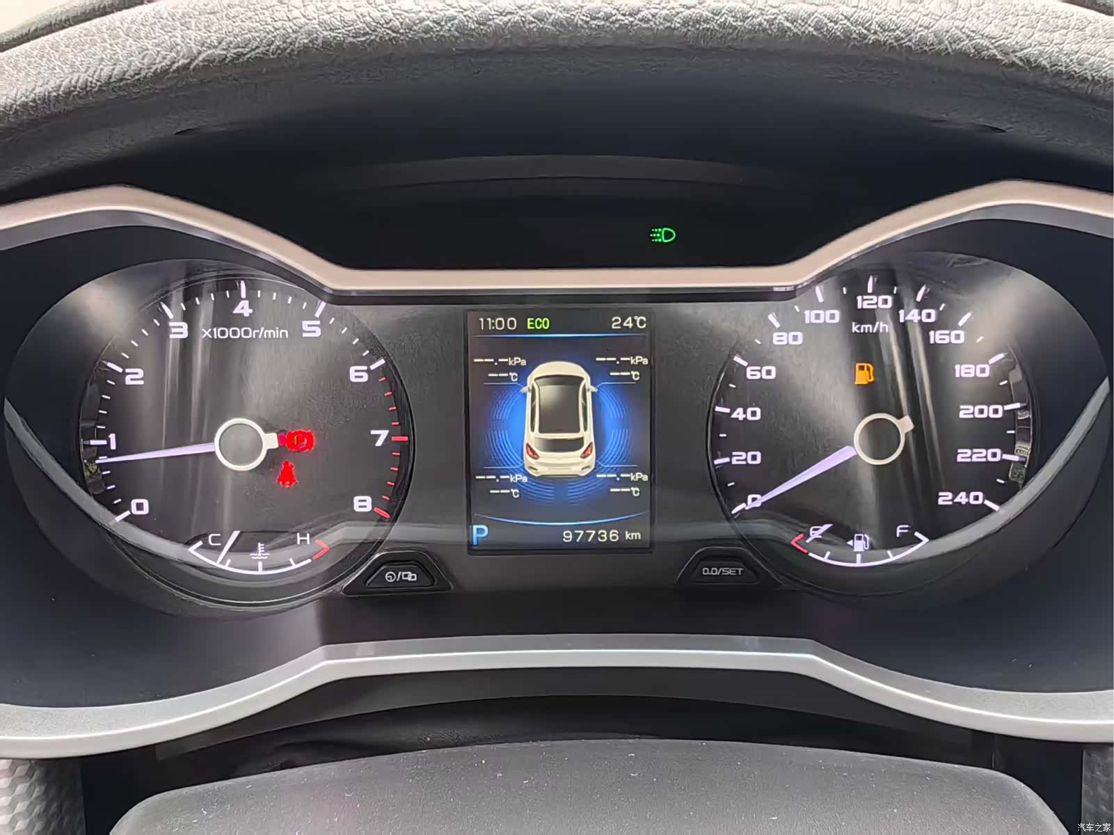 Geely Emgrand, 2017 19
