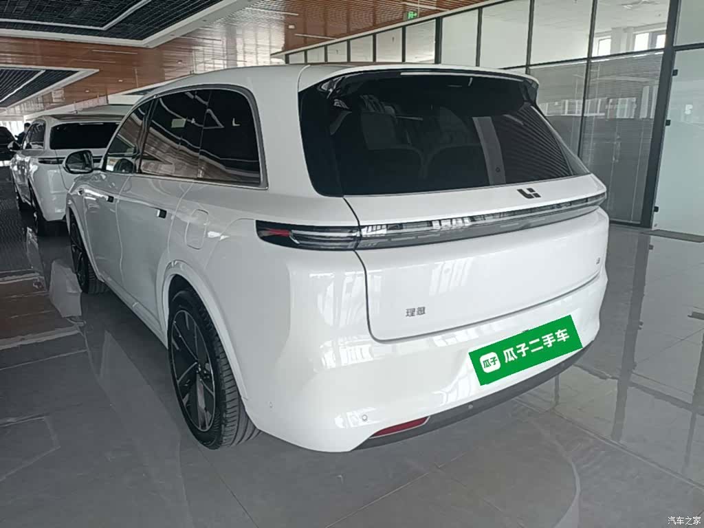 Li Auto L8, 2025 все фото