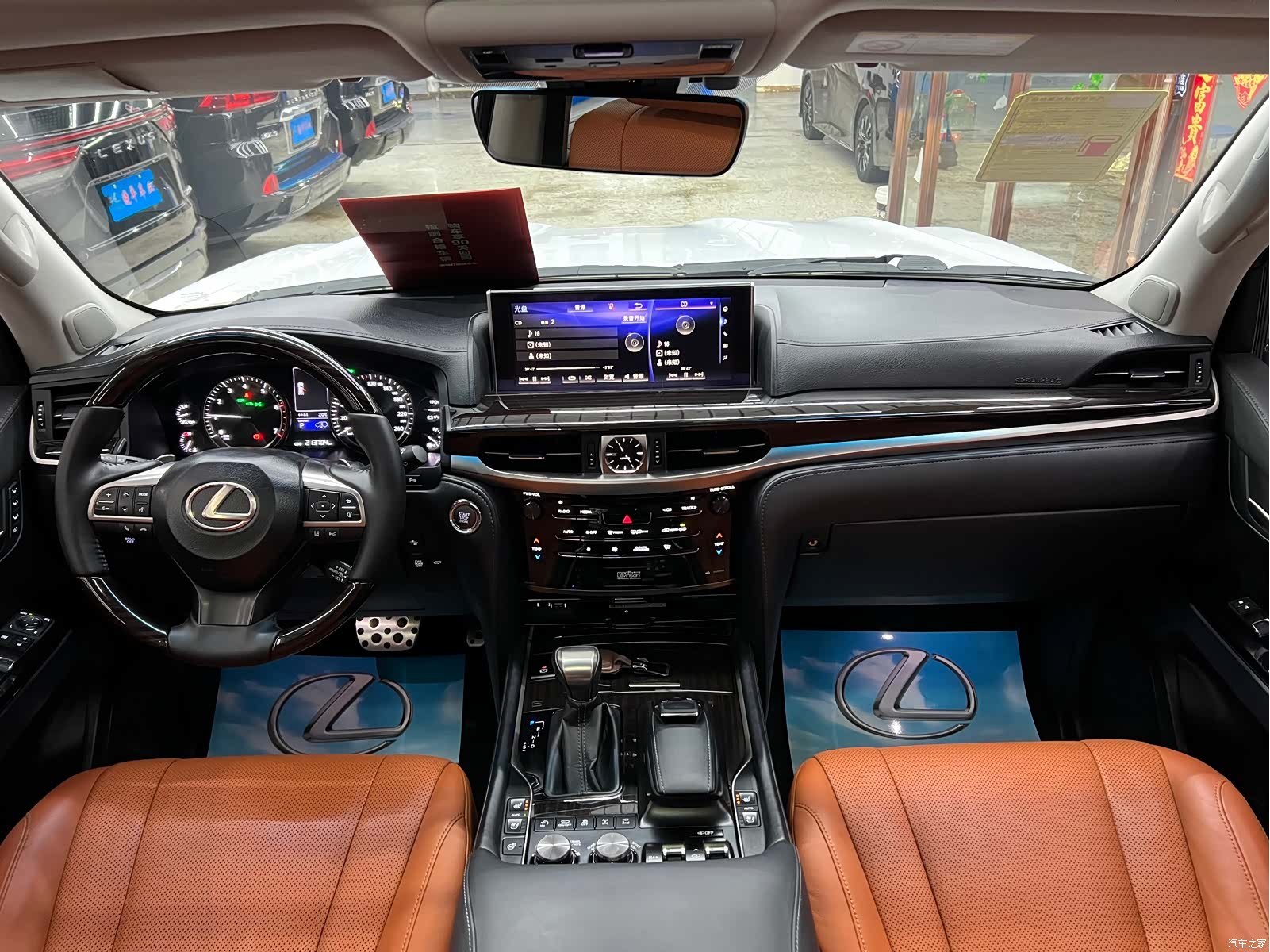 Lexus LX, 2018 7