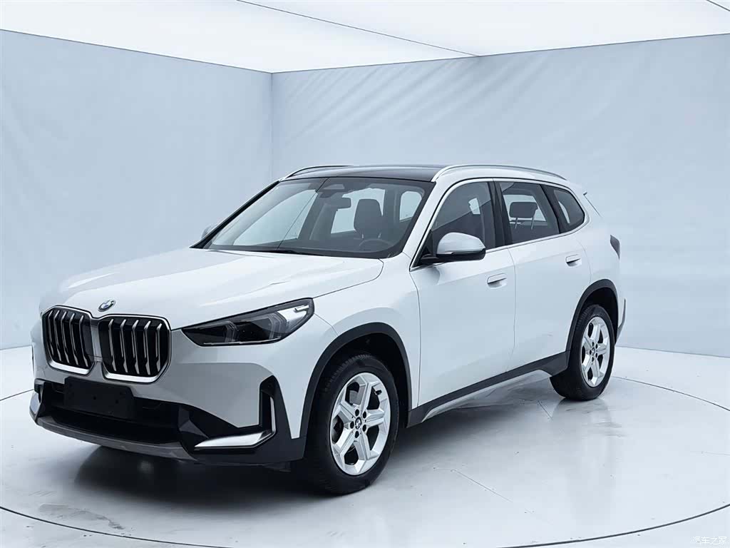 BMW X1, 2024 1