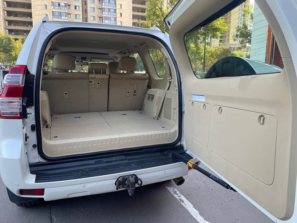 Toyota Prado