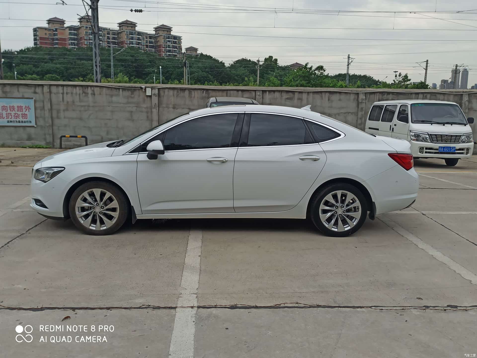 Buick Verano, 2017 11