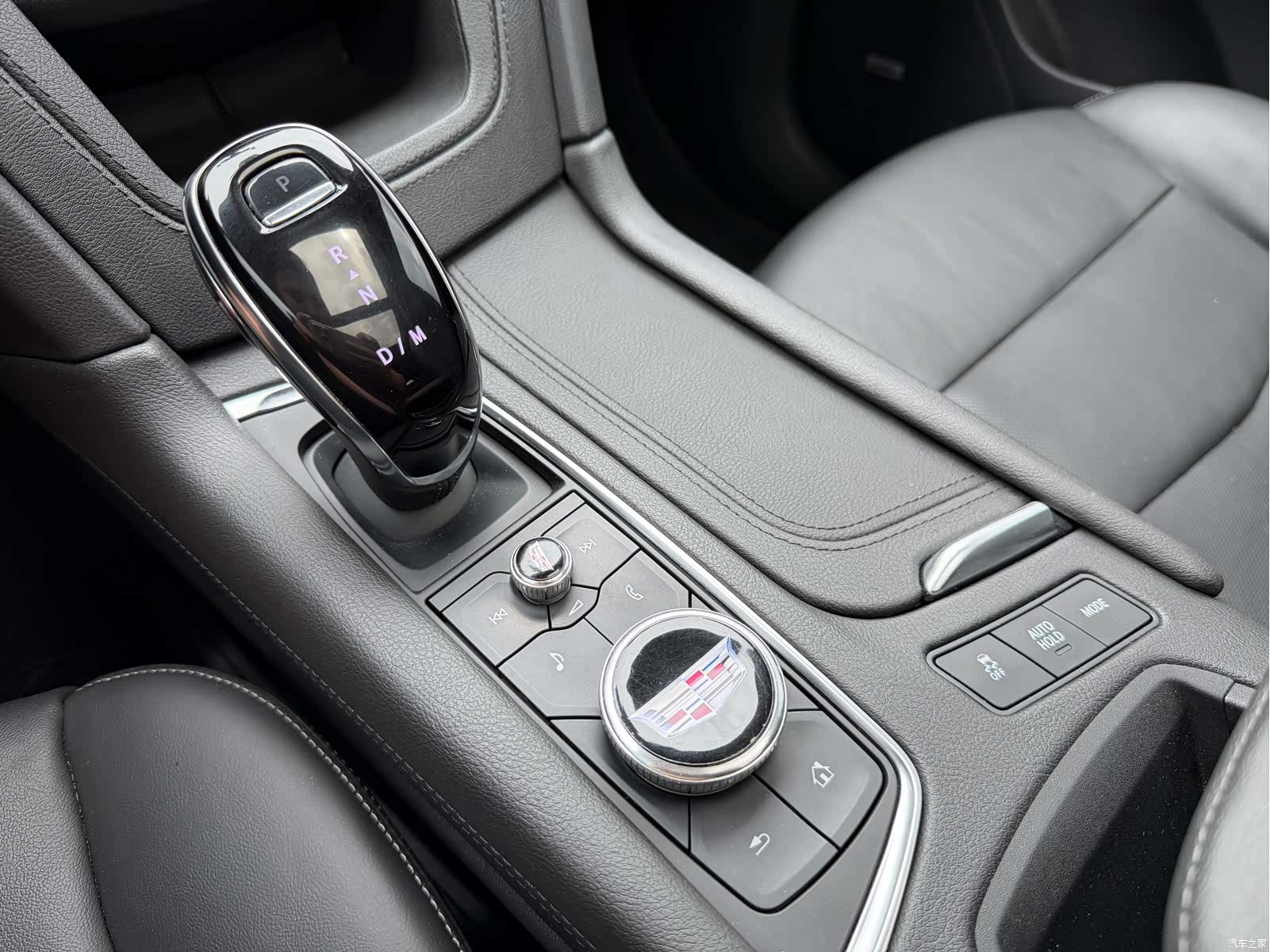 Cadillac XT6, 2021 12