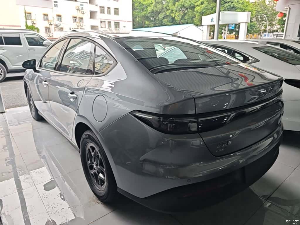 BYD Seal, 2026 все фото