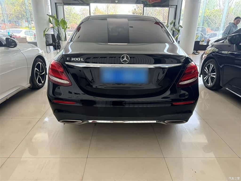 Mercedes-Benz E-Class, 2019 6