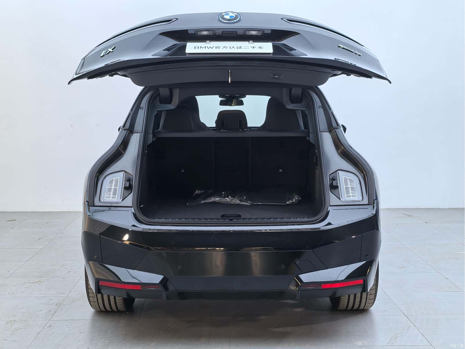 BMW iX, 2023 6