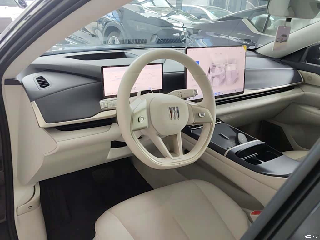 Buick L7, 2025 10
