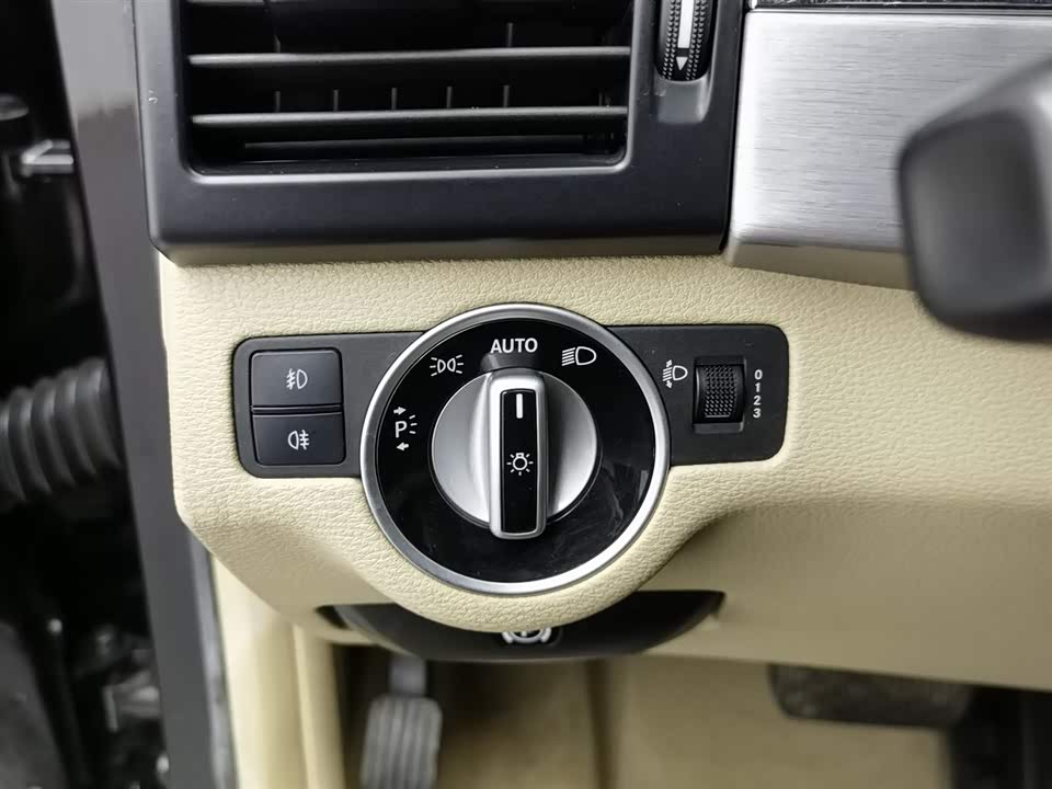 Mercedes-Benz GLK class