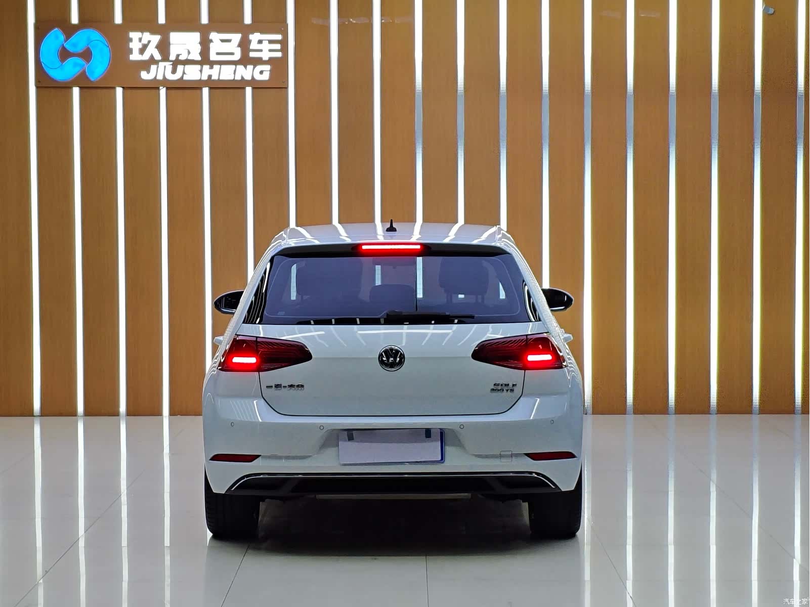 Volkswagen Golf, 2020 3