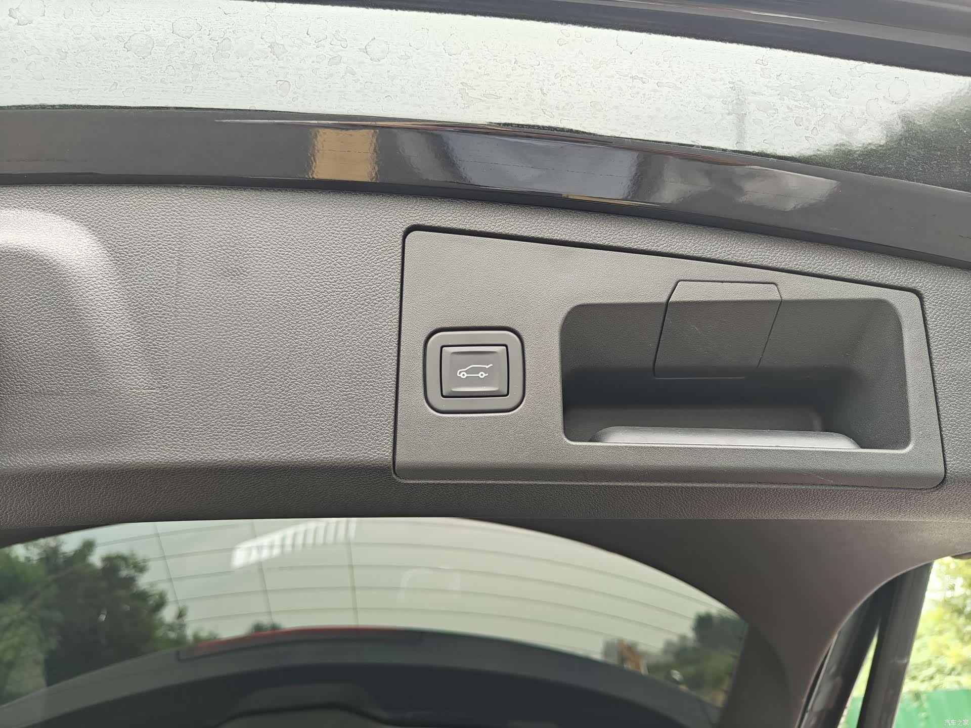 Cadillac XT4, 2025 12