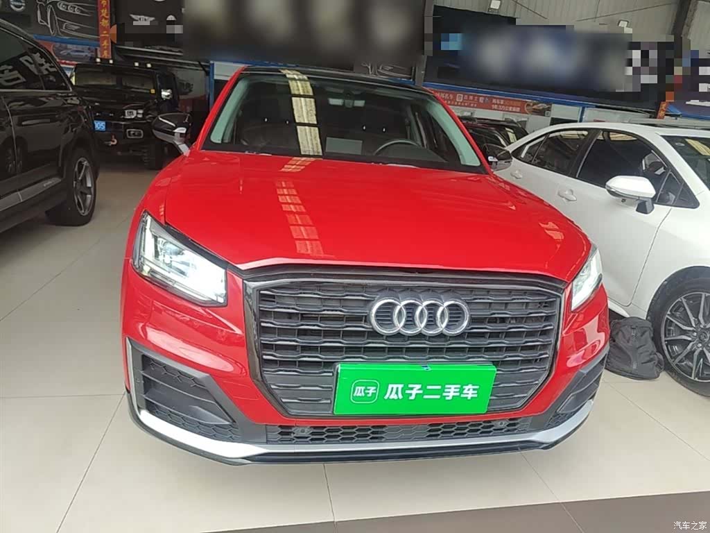 Audi Q2L, 2019 3