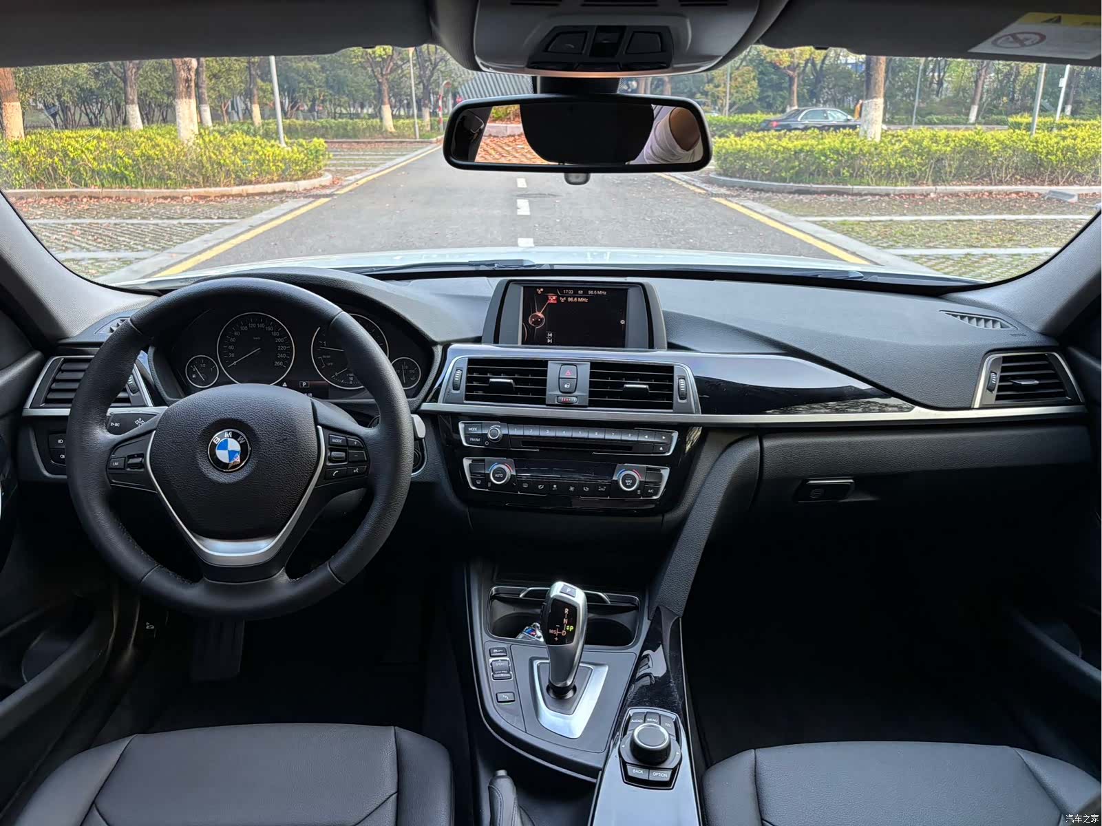 BMW 3 Series, 2017 8