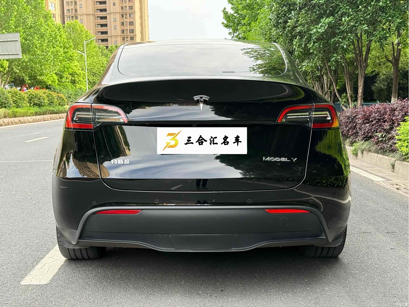 Tesla Model Y, 2023 9