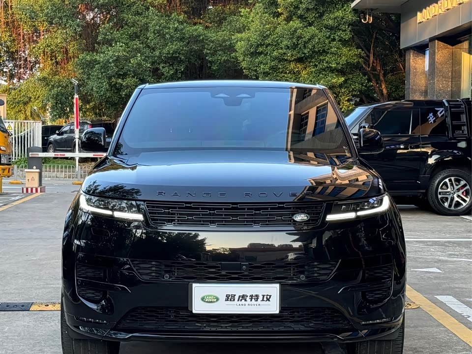Land Rover Range Rover Sport Land Rover Range Rover Sport