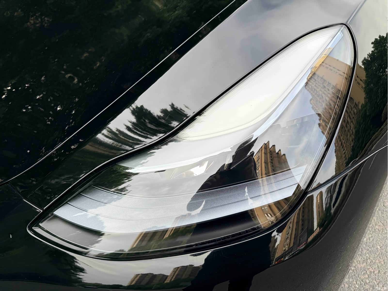Tesla Model Y, 2023 3