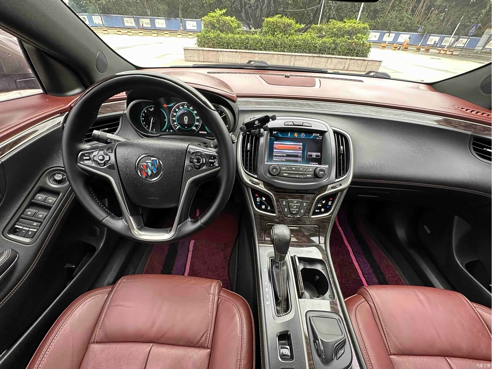 Buick LaCrosse, 2013 15