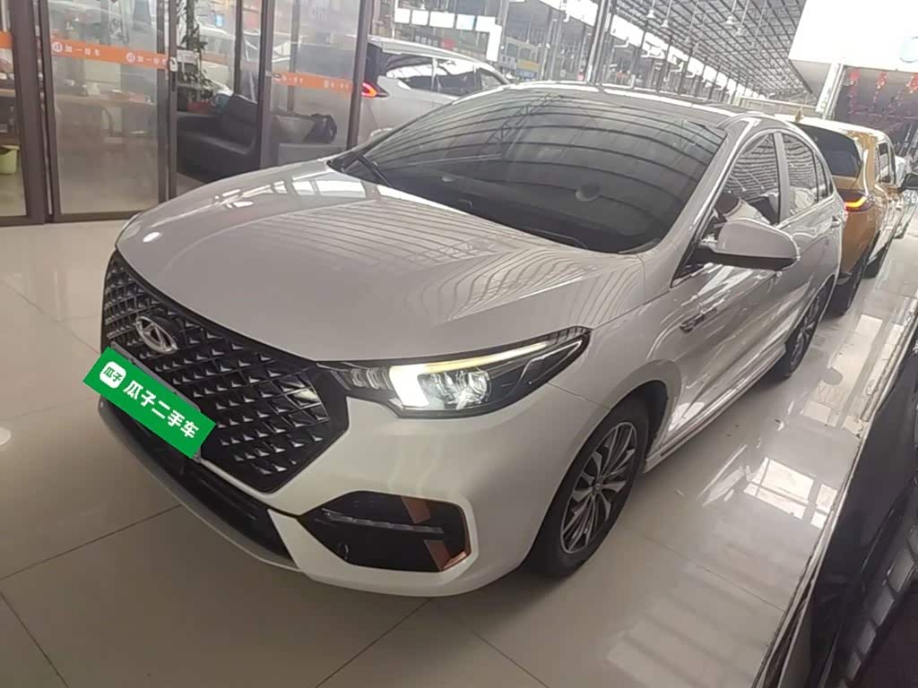 Chery 5 PLUS