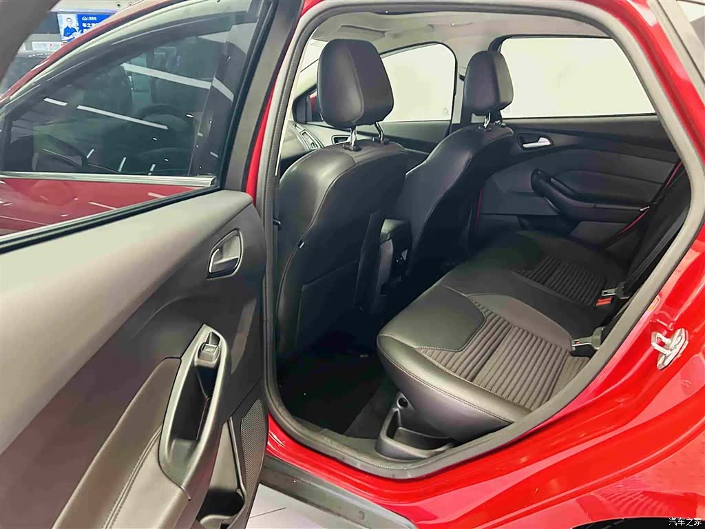 Ford Focus, 2017 23