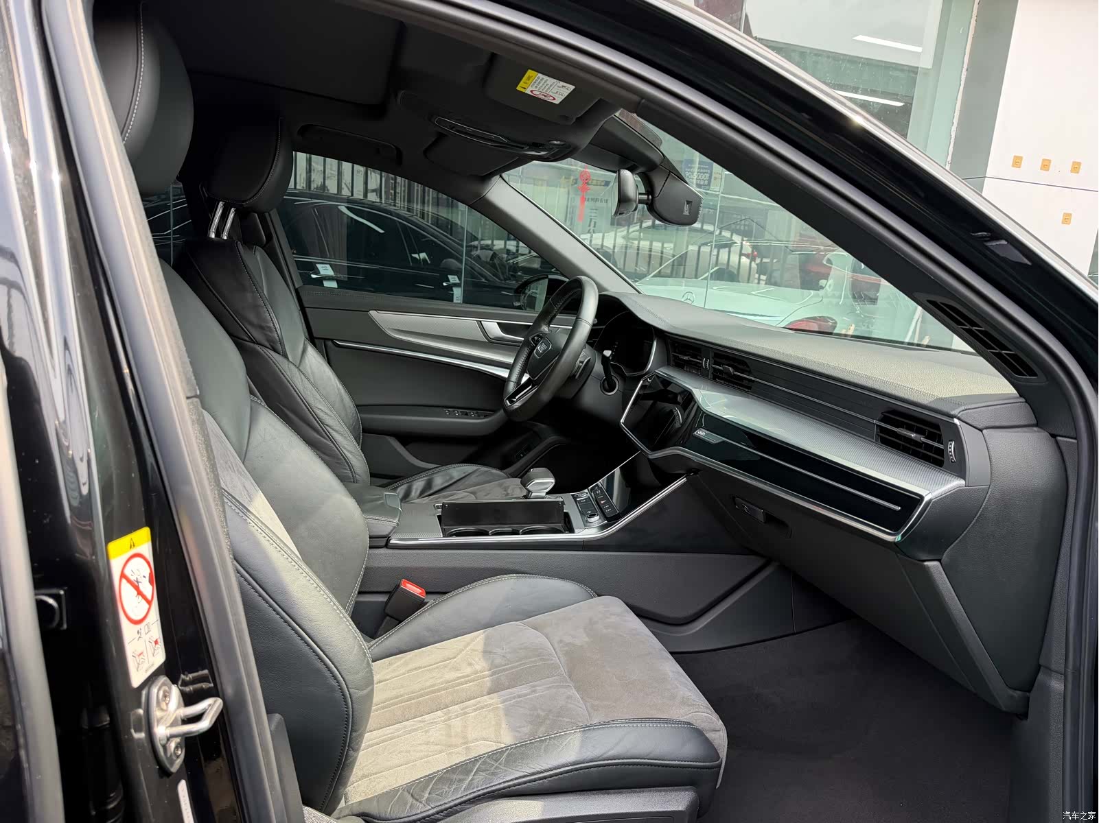 Audi A6L, 2020 8