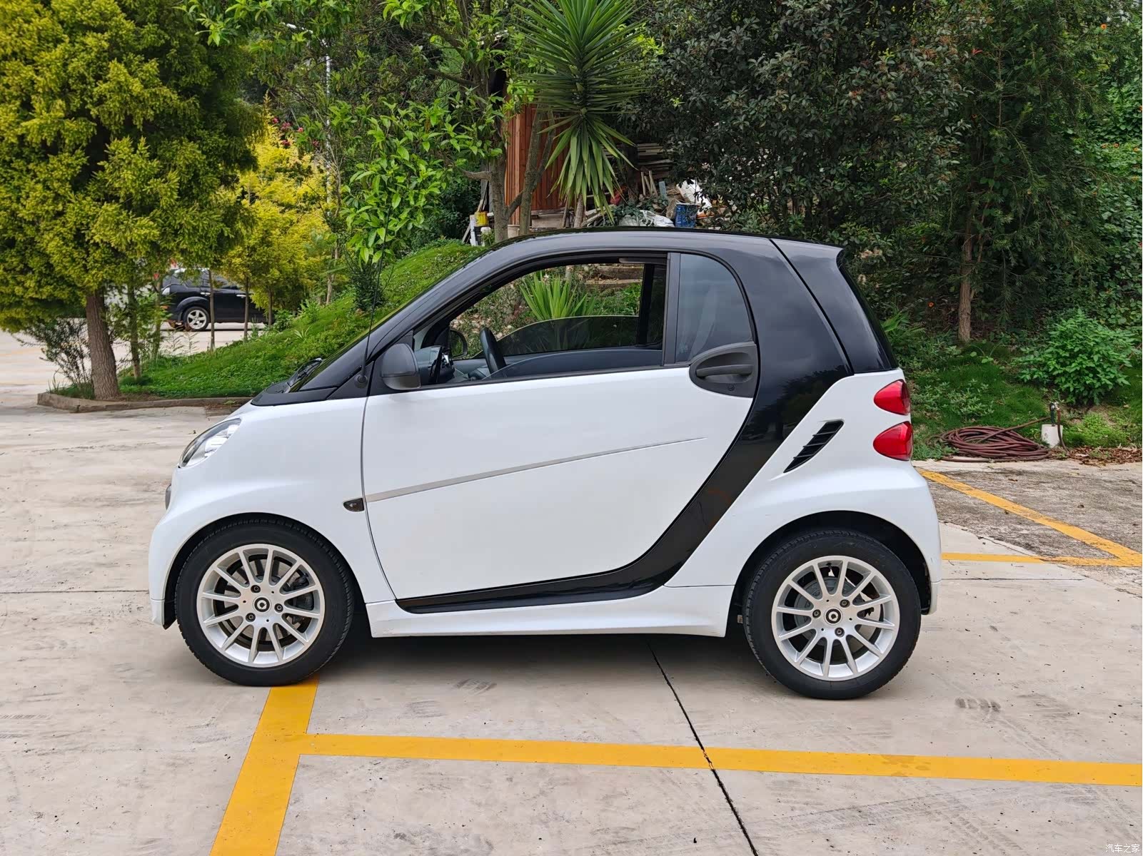Smart Fortwo, 2013 8