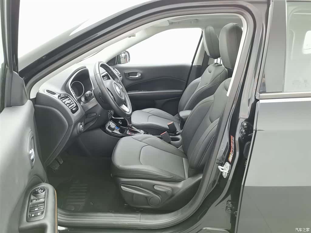 Jeep Compass, 2020 10