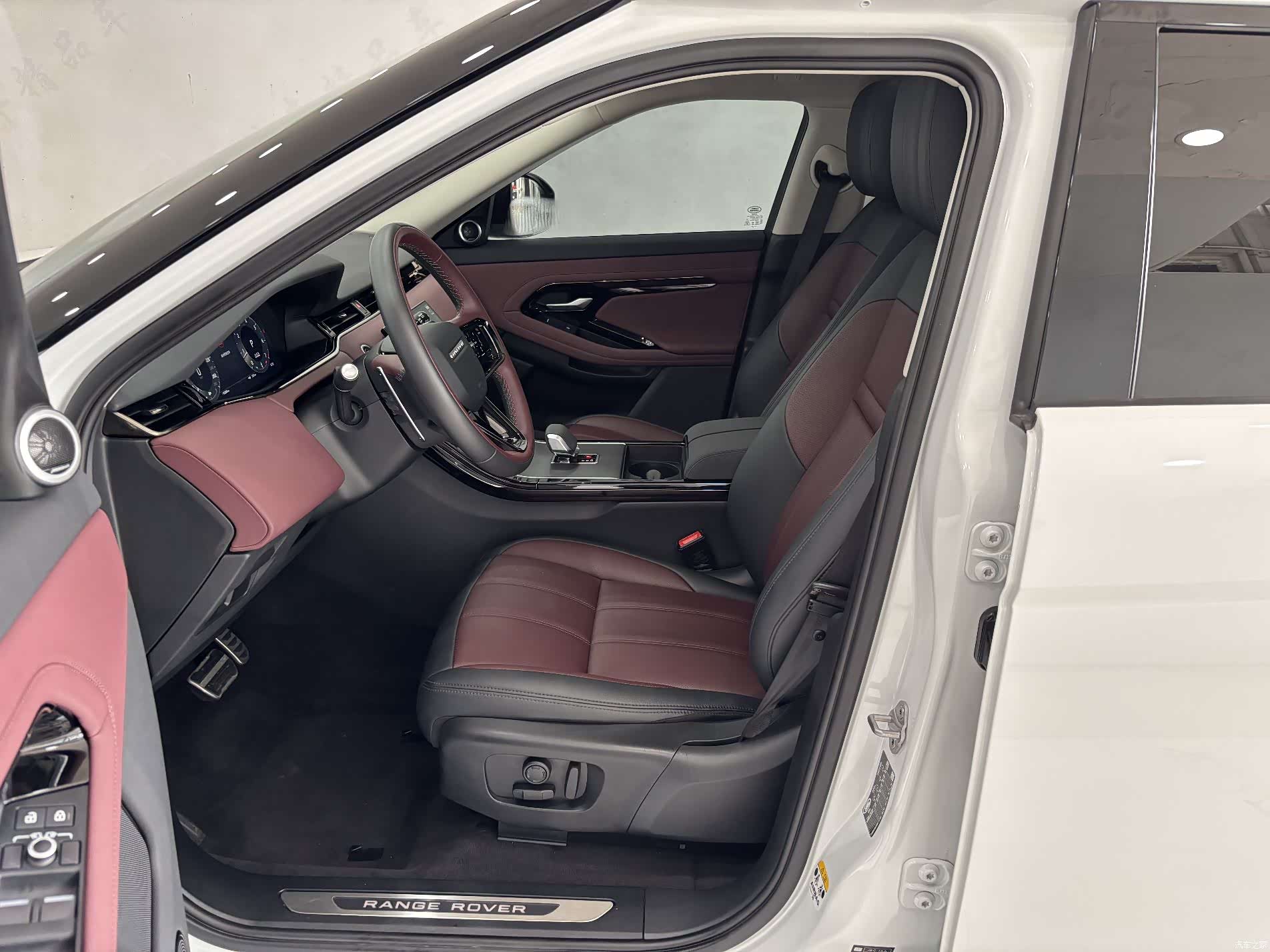Land Rover Range Rover, 2024 12