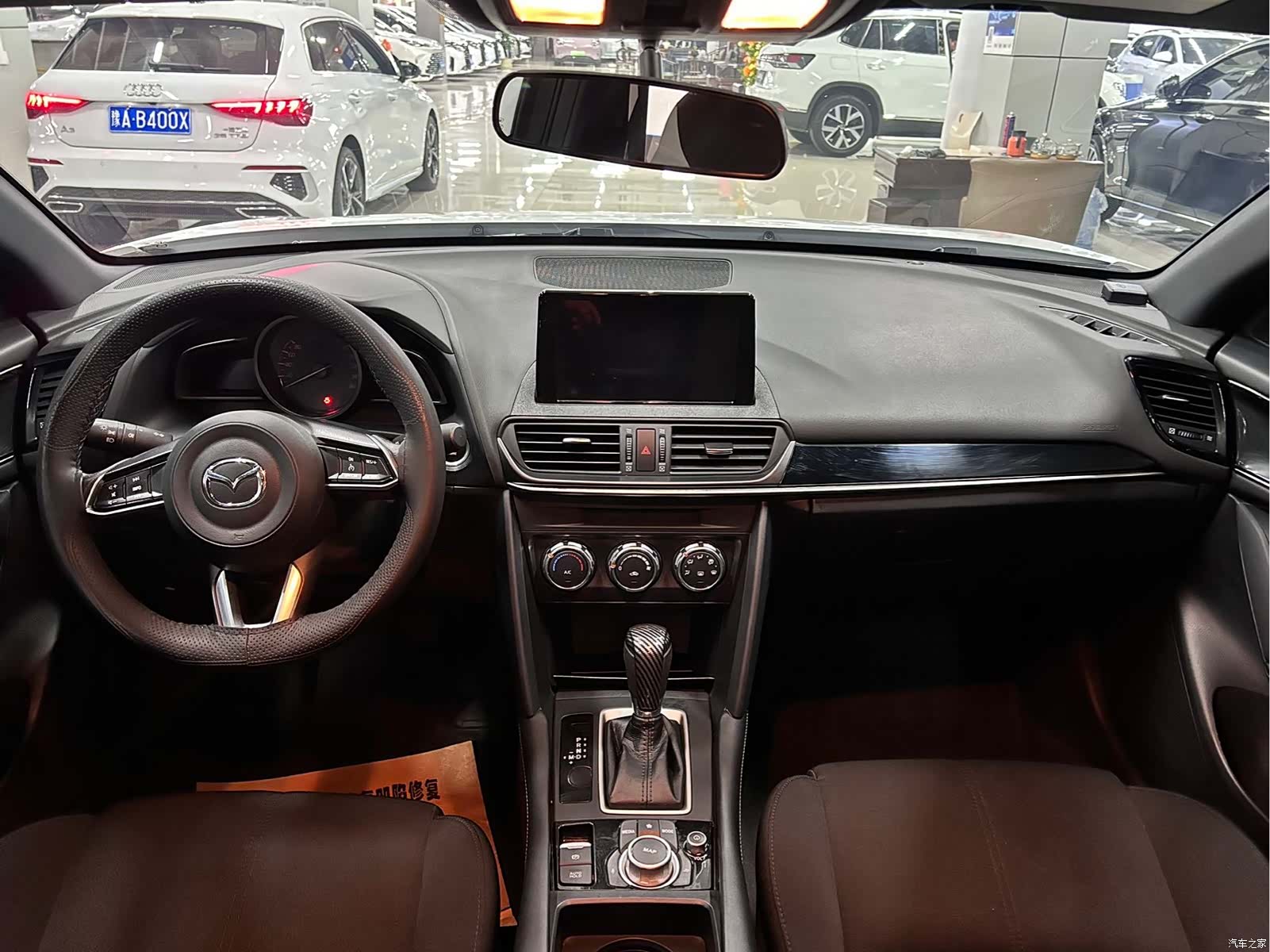 Mazda CX-4, 2023 7