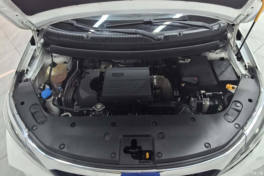 Geely X3, 2021 10