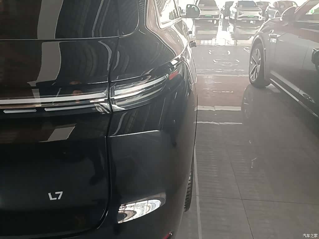 Li Auto L7, 2025 8