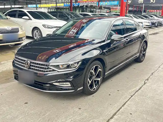 Volkswagen Magotan 2024 — купить из Китая под заказ