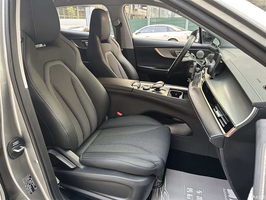 Chery Tiggo 5x, 2025 12