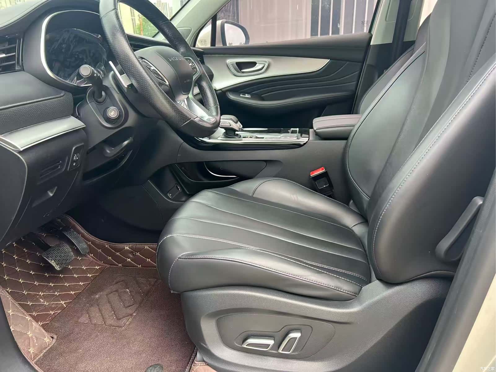 Roewe RX5, 2020 9