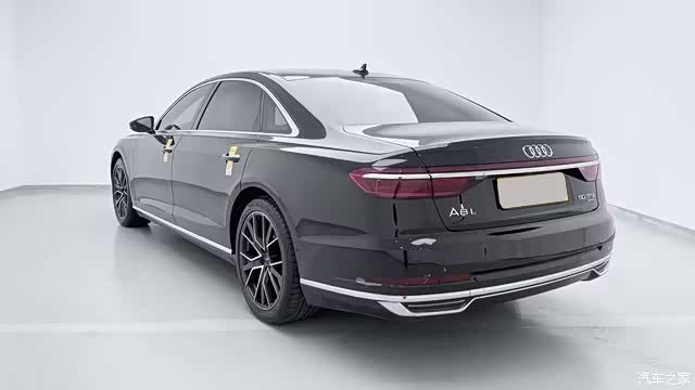 Audi A8L, 2020 все фото