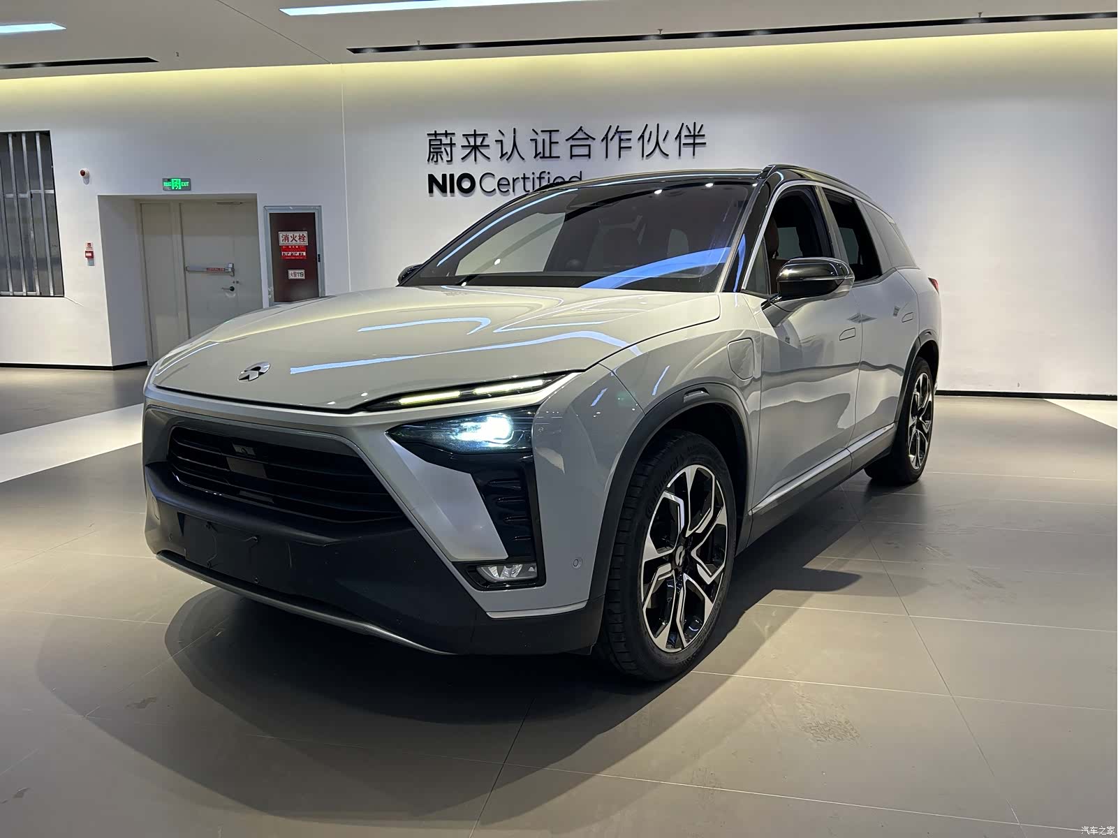 NIO ES8, 2021 1