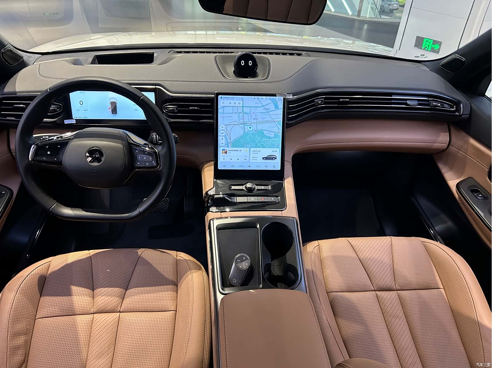 NIO ES8, 2021 9