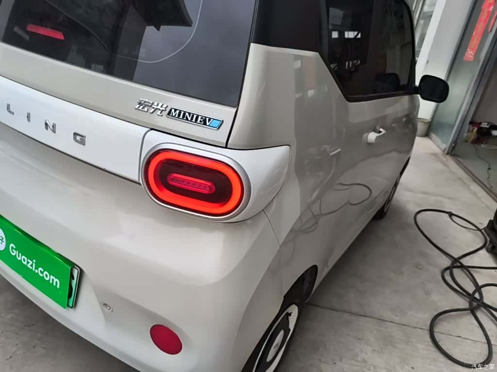 Wuling MINIEV, 2025 8
