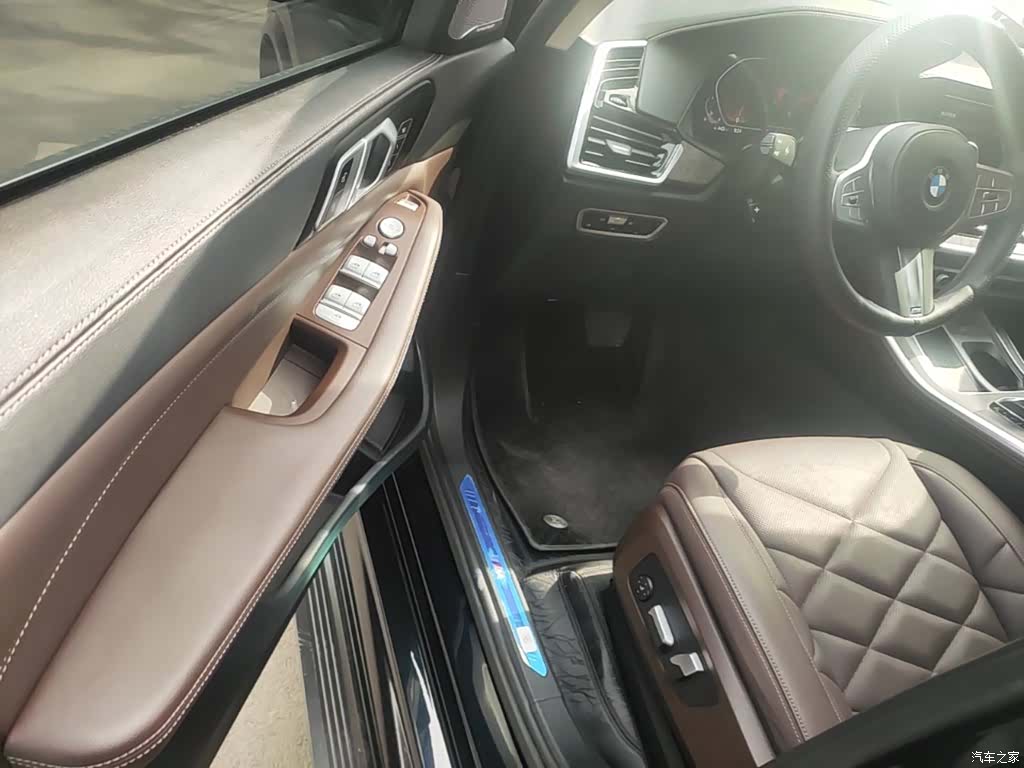 BMW X5, 2023 23