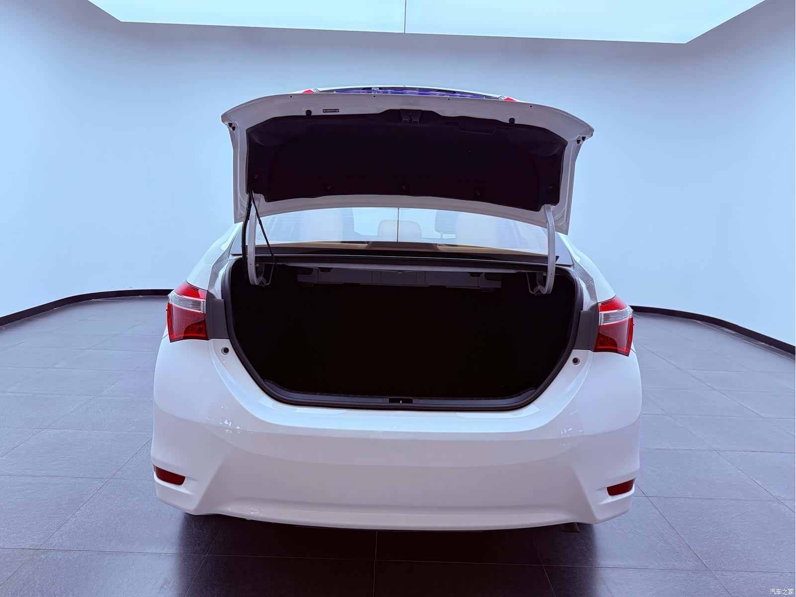 Toyota Corolla, 2015 25
