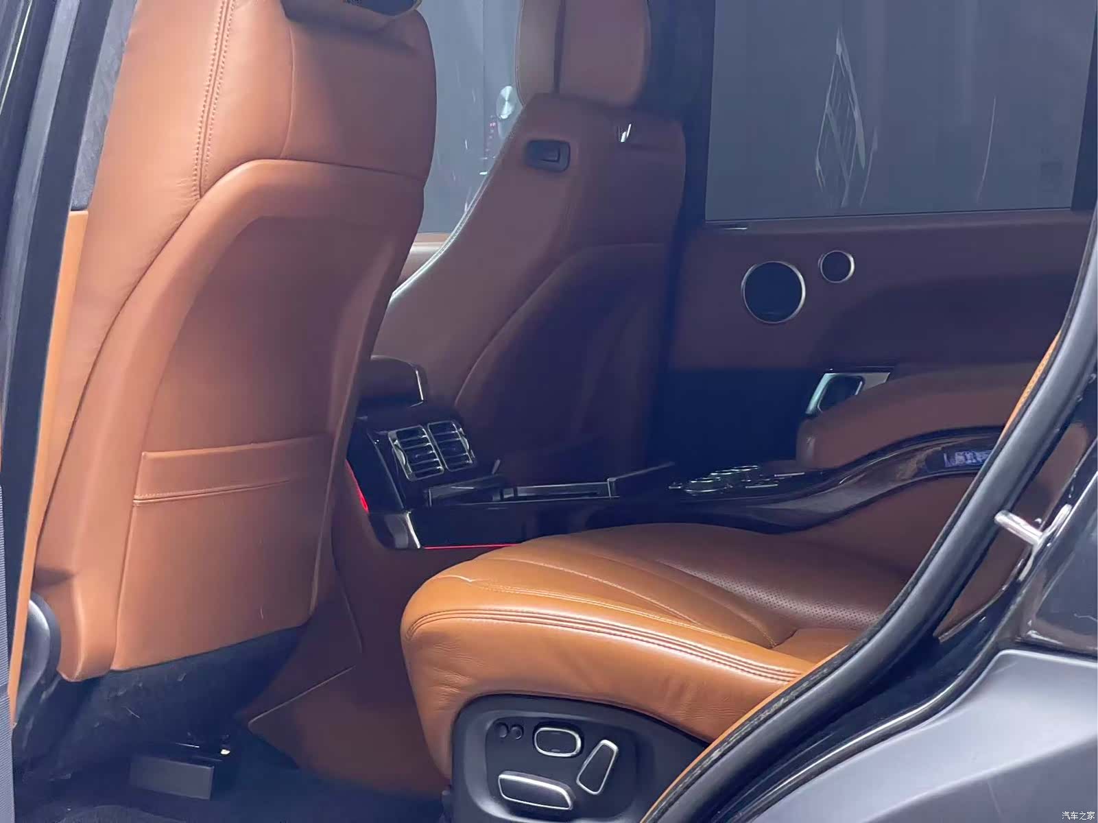 Land Rover Range Rover, 2015 10