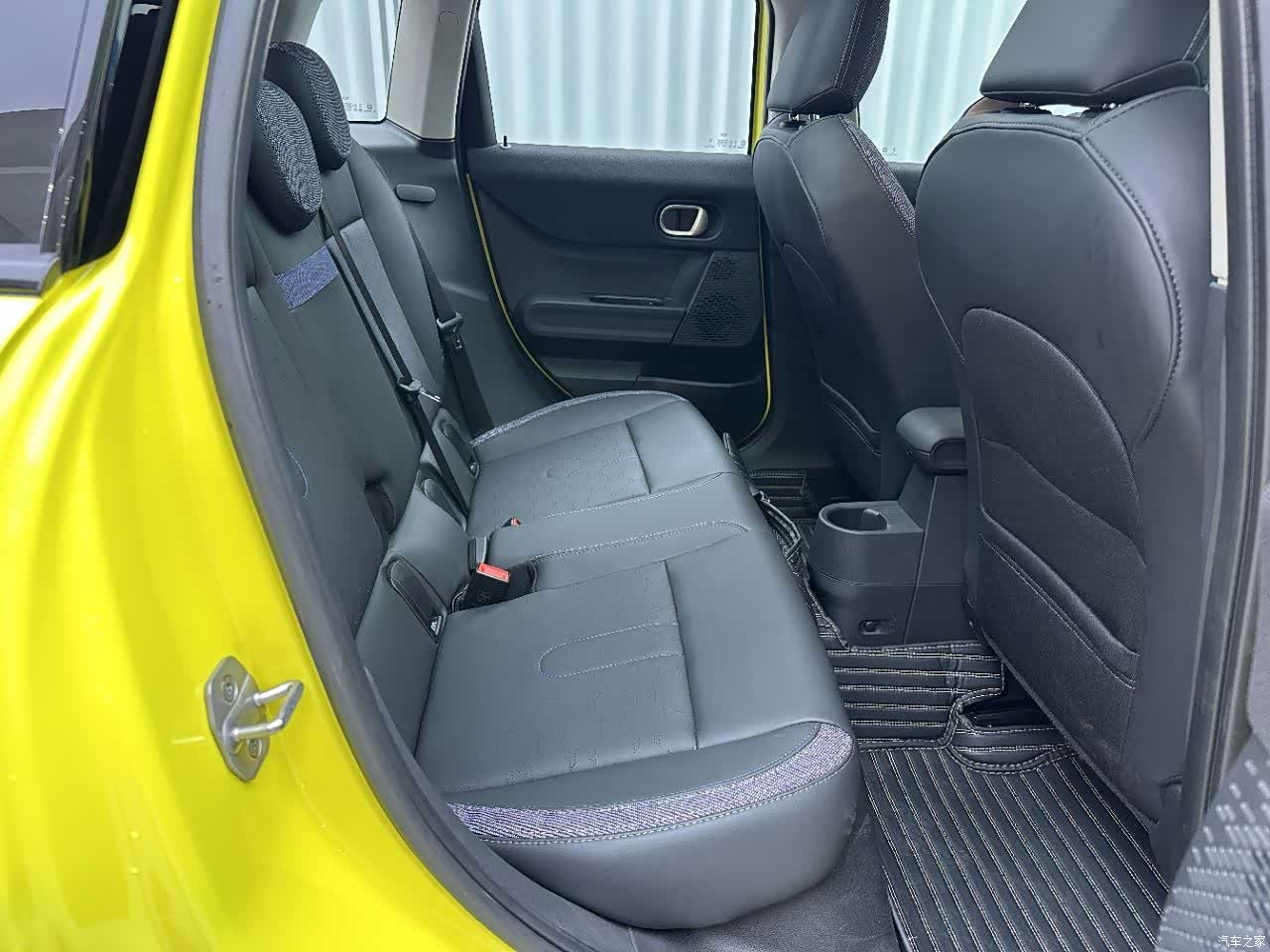 Mini Cooper, 2025 10