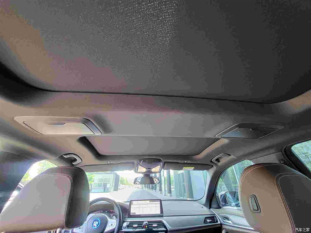 BMW 5 Series, 2023 19