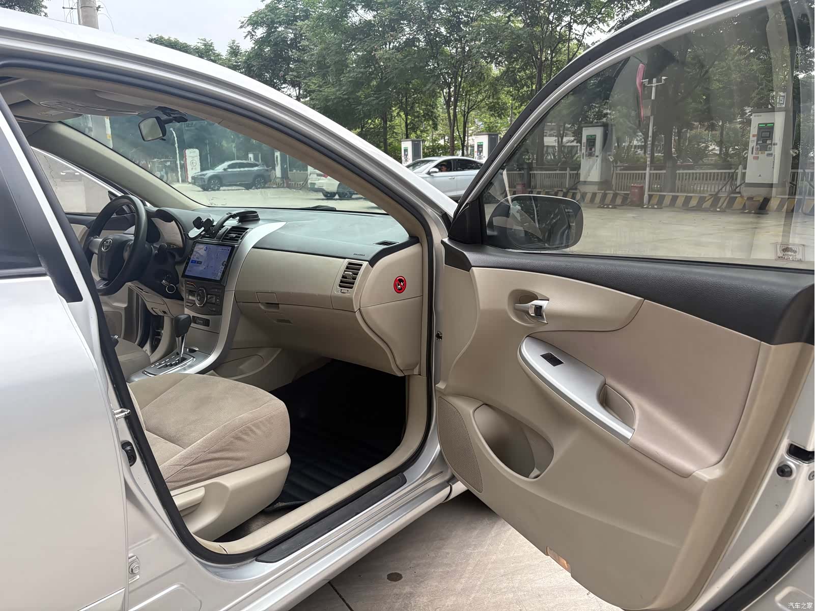 Toyota Corolla, 2010 14